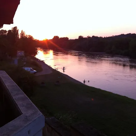 Le Verdier D'hote Bed & Breakfast *